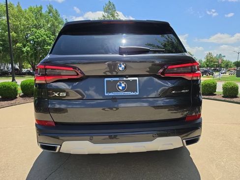 Used 2022 BMW X5 xDrive40i AWD/4WD image 4