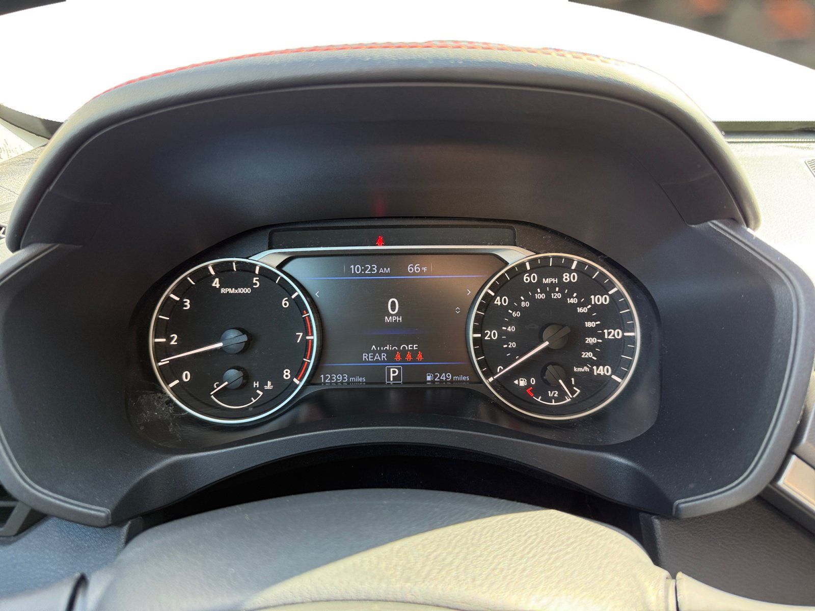 Used 2025 Nissan Altima 2.5 SR AWD/4WD image 11