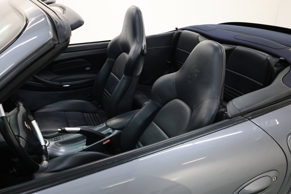 Used 2004 Porsche 911 Turbo AWD/4WD image 63