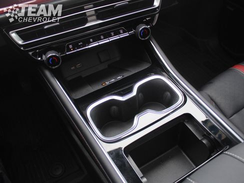 Certified 2024 Chevrolet Traverse RS w/ LPO, Floor Liner Package image 17