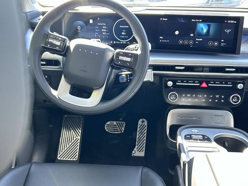 New 2026 Hyundai Ioniq 9 Calligraphy image 27