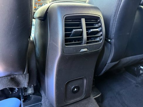 Used 2024 Ford Escape ST-Line AWD/4WD image 34