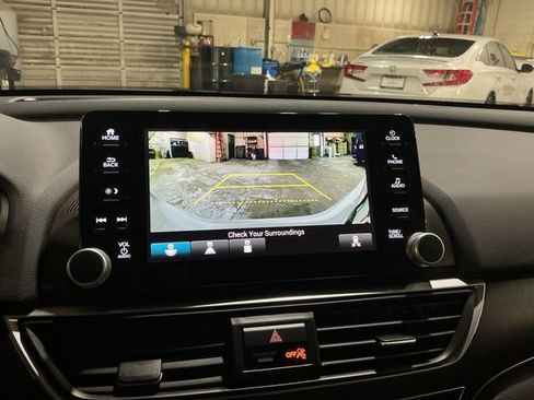 Used 2019 Honda Accord EX-L image 14