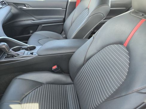 Used 2022 Toyota Camry TRD w/ TRD Package w/JBL Audio FWD image 19
