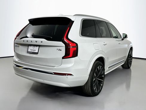 New 2025 Volvo XC90 T8 Ultra w/ Protection Package Premier image 5