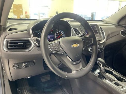 Used 2024 Chevrolet Equinox LT image 14