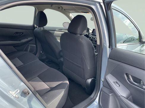 Used 2025 Nissan Sentra SV w/ All-Weather Package FWD image 17
