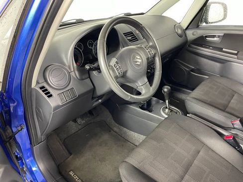 Used 2012 Suzuki SX4 LE image 3