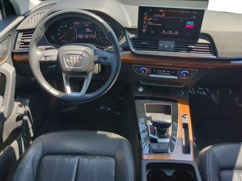 Used 2023 Audi Q5 2.0T Premium w/ Convenience Package AWD/4WD image 15