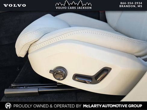 New 2026 Volvo XC90 B6 Ultra image 14