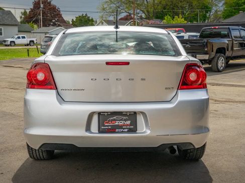 Used 2012 Dodge Avenger SXT FWD image 11