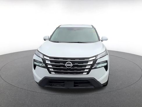 Used 2025 Nissan Rogue SV FWD image 4