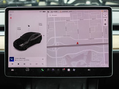 Used 2022 Tesla Model Y Performance AWD/4WD image 14
