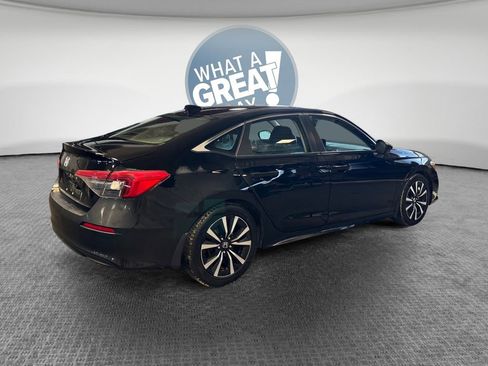 Used 2024 Honda Civic EX image 3