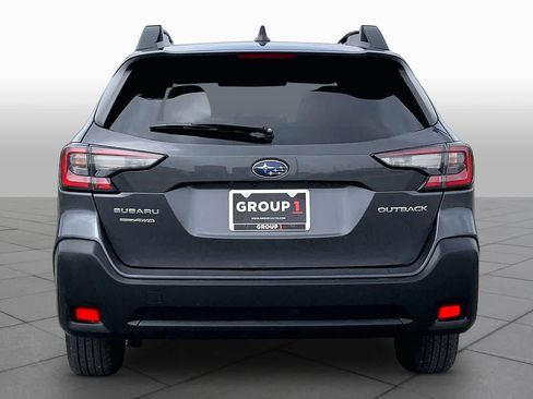 Used 2023 Subaru Outback Premium AWD/4WD image 5