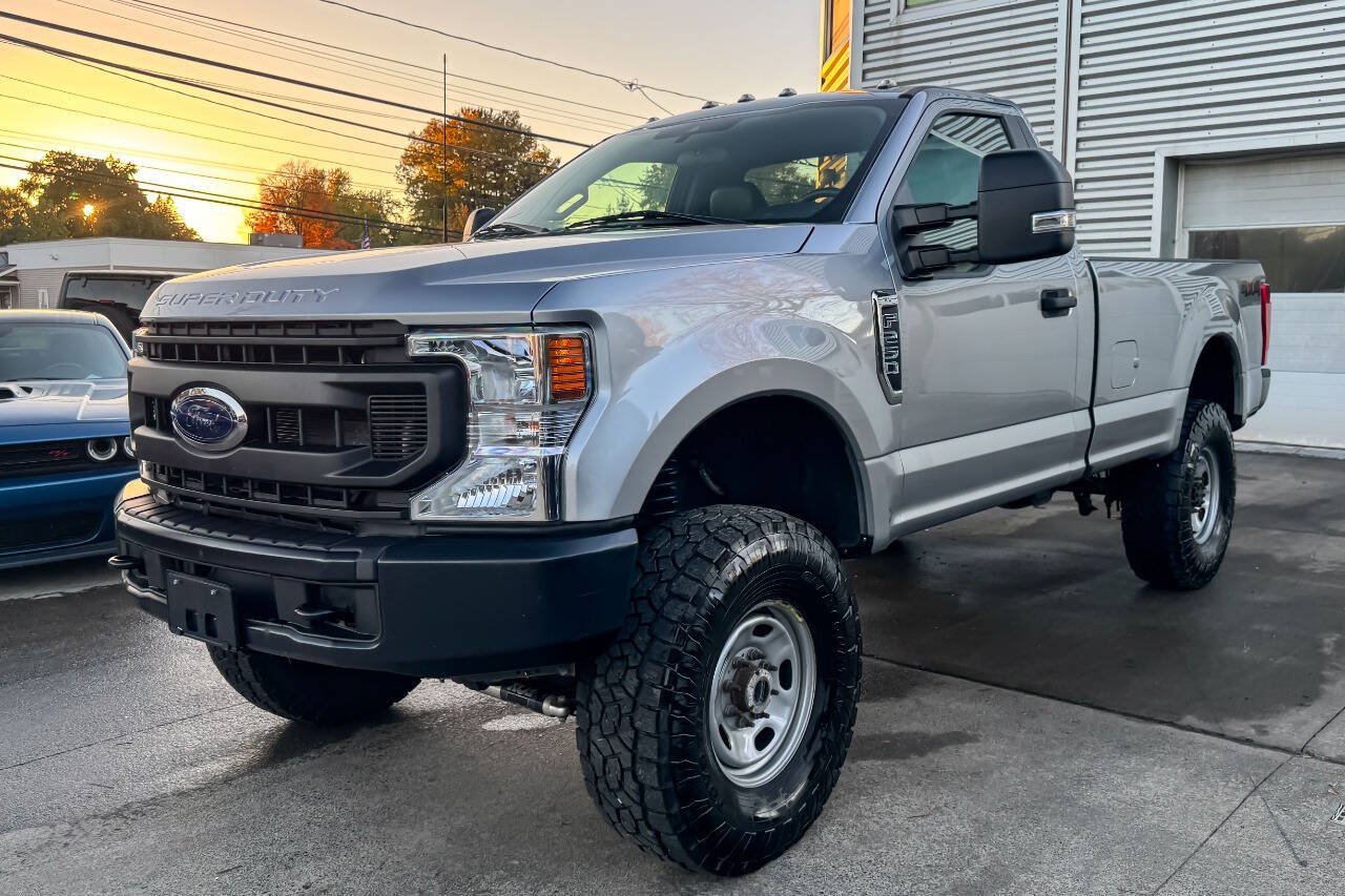 Used 2022 Ford F250 XL w/ Power Equipment Group AWD/4WD image 7