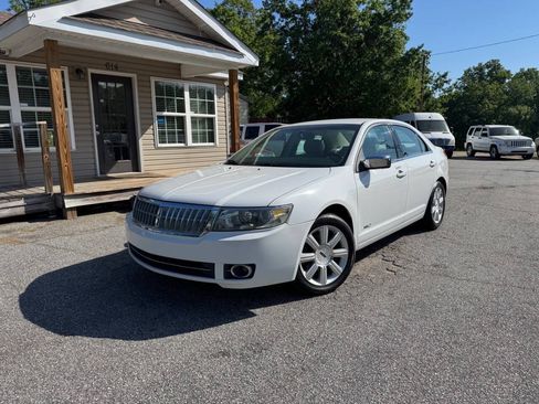 Used 2007 Lincoln MKZ FWD image 2