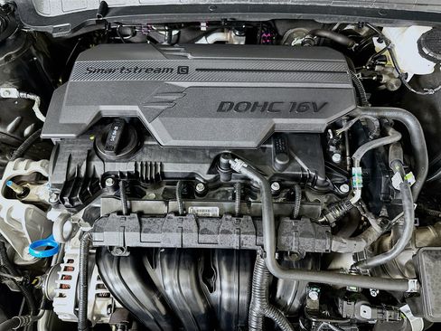 Used 2025 Kia K4 LXS image 31