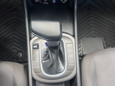 Used 2025 Hyundai Kona SEL AWD/4WD image 60