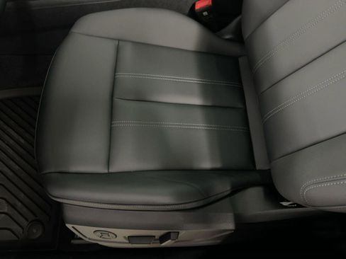 New 2025 Audi Q5 Premium Plus image 14