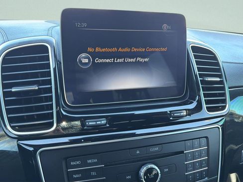 Used 2019 Mercedes-Benz GLS 450 4MATIC image 26