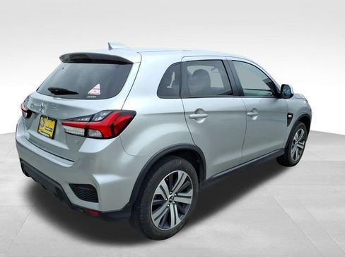 Used 2024 Mitsubishi Outlander Sport ES AWD/4WD image 12