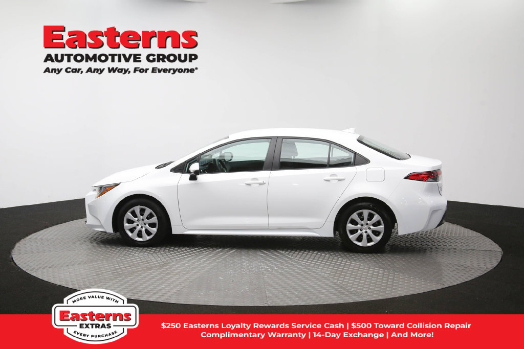 Used 2024 Toyota Corolla LE FWD image 60
