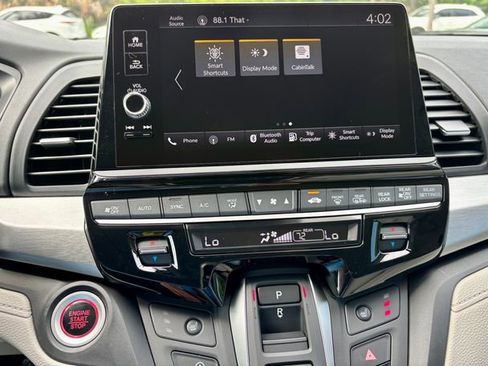New 2026 Honda Odyssey EX-L image 17