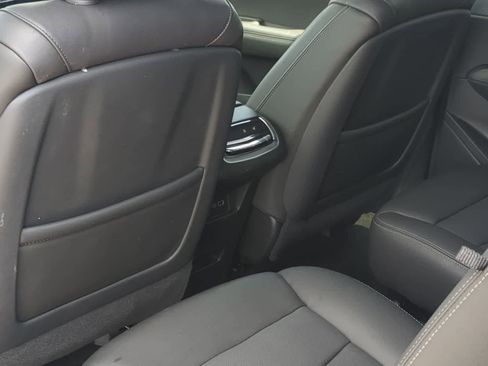 Used 2024 Cadillac XT6 Premium Luxury AWD/4WD image 18