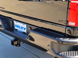 New 2026 Chevrolet Silverado 2500 LT w/ Trail Boss Package video 4