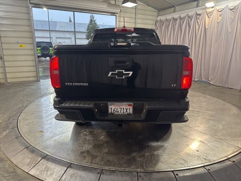 Used 2016 Chevrolet Colorado LT w/ LT Convenience Package image 6