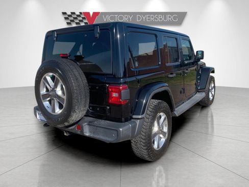 Used 2018 Jeep Wrangler Unlimited Sahara w/ Safety Group image 8