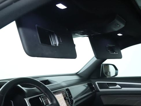 Certified 2021 Volkswagen Atlas Cross Sport SEL image 20