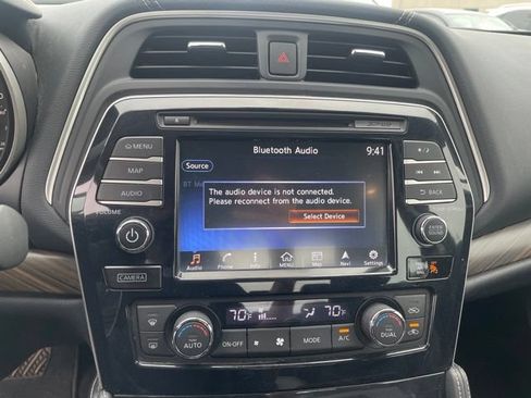 Used 2016 Nissan Maxima Platinum FWD image 9