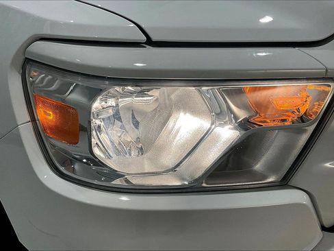 Used 2022 RAM 1500 Big Horn AWD/4WD image 31