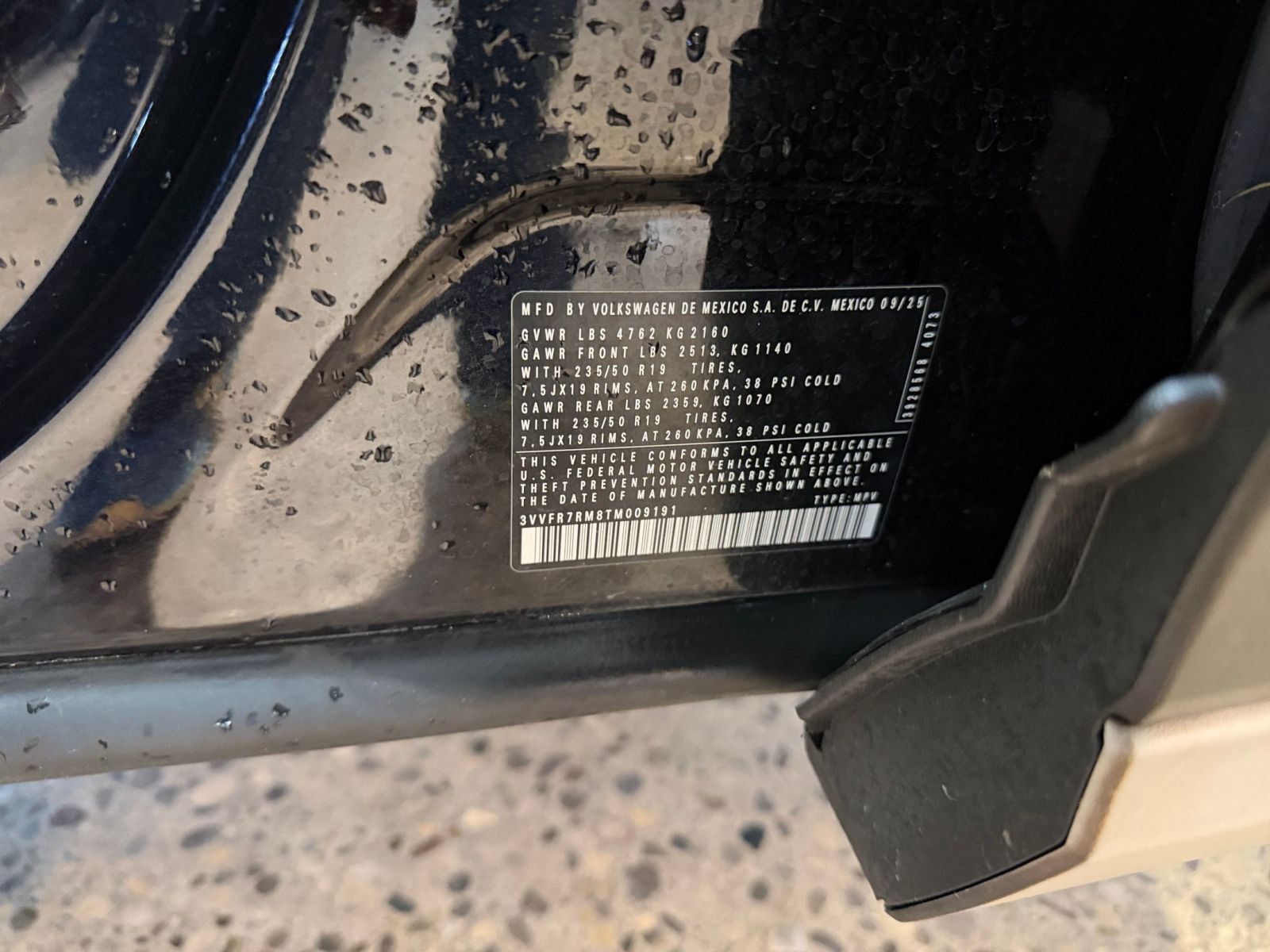 Used 2026 Volkswagen Tiguan SE FWD image 29