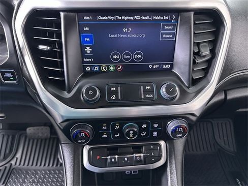 Used 2023 GMC Acadia SLE w/ Driver Convenience Package image 13