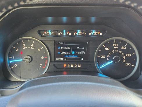 Used 2019 Ford F150 XLT w/ Equipment Group 302A Luxury AWD/4WD image 16