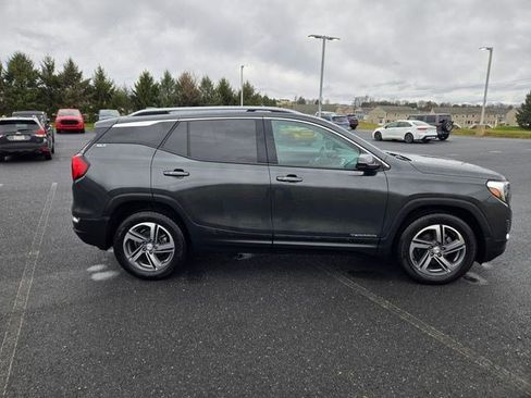 Used 2021 GMC Terrain SLT image 6