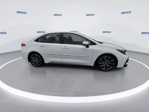 Used 2022 Toyota Corolla SE w/ Carpet Mat Package (TMS) FWD image 9