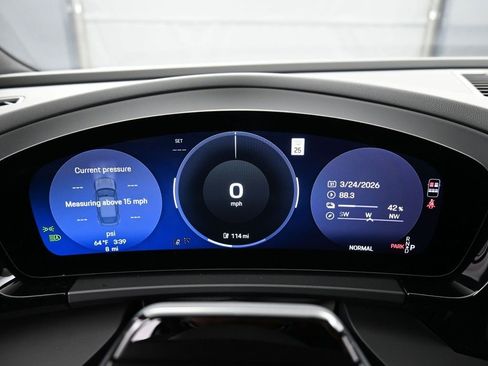 New 2026 Porsche Macan 4 Electric AWD/4WD image 19