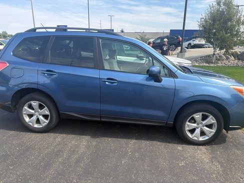 Used 2015 Subaru Forester 2.5i Premium w/ All-Weather Package AWD/4WD image 7