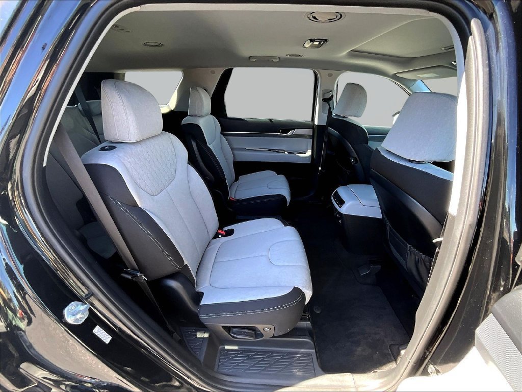 Certified 2022 Hyundai Palisade SEL w/ Convenience Package AWD/4WD image 28