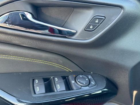 New 2026 Chevrolet Trax LT FWD image 10