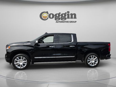 New 2026 Chevrolet Silverado 1500 High Country image 2