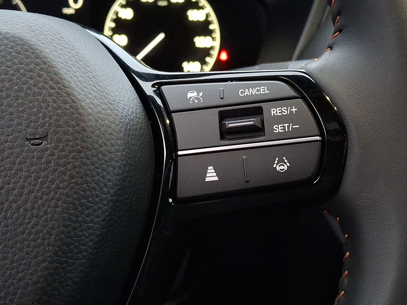Used 2024 Honda HR-V Sport image 25
