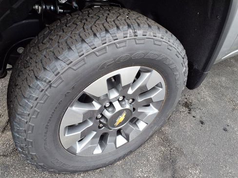 New 2025 Chevrolet Silverado 2500 LT w/ All Star Edition image 9