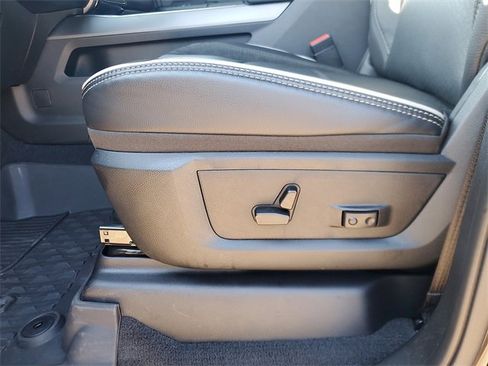 New 2025 RAM 3500 Laramie image 15