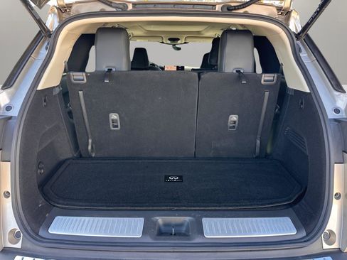 Used 2023 INFINITI QX60 Luxe w/ Performance Audio Package FWD image 29