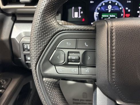 Used 2026 Toyota Tacoma SR5 image 28